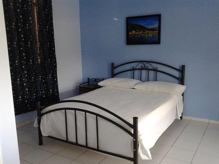 Liza Rooms Lixouri Bagian luar foto