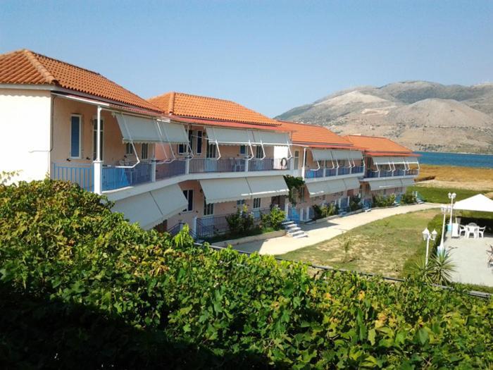 Liza Rooms Lixouri Bagian luar foto